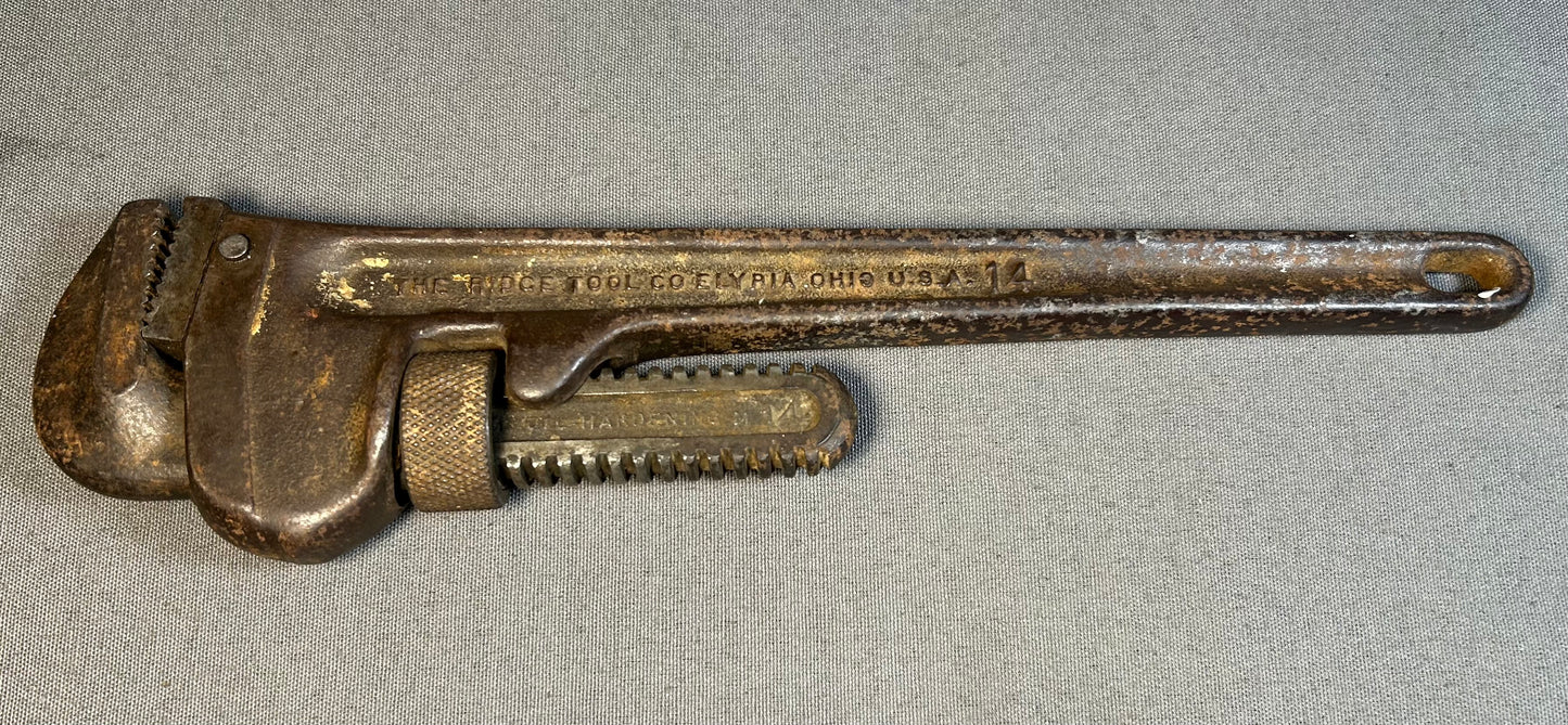 Vintage 1950’s American RIDGID Cast Iron No. 14 Straight Pipe Wrench