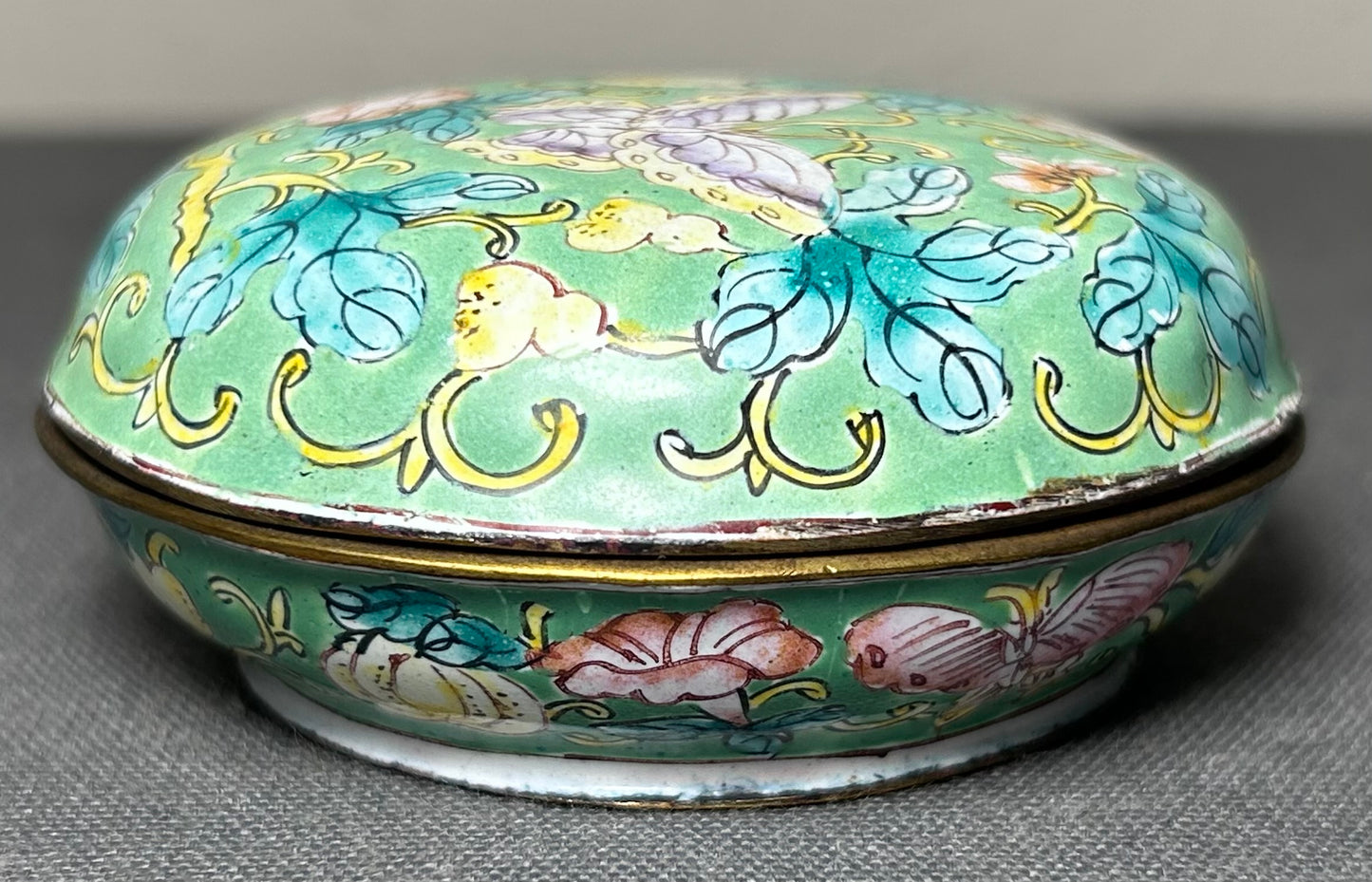 Vintage 1986 Knights of Sparta Chinese-Style Cloisonne on Brass Butterfly/Floral Motifs Round Trinket Box Mardi Gras Krewe Favor