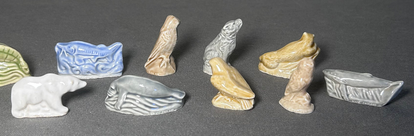 Vintage Lot of 14 1998-2002 English Wade Porcelain North American Endangered Animals Whimsies