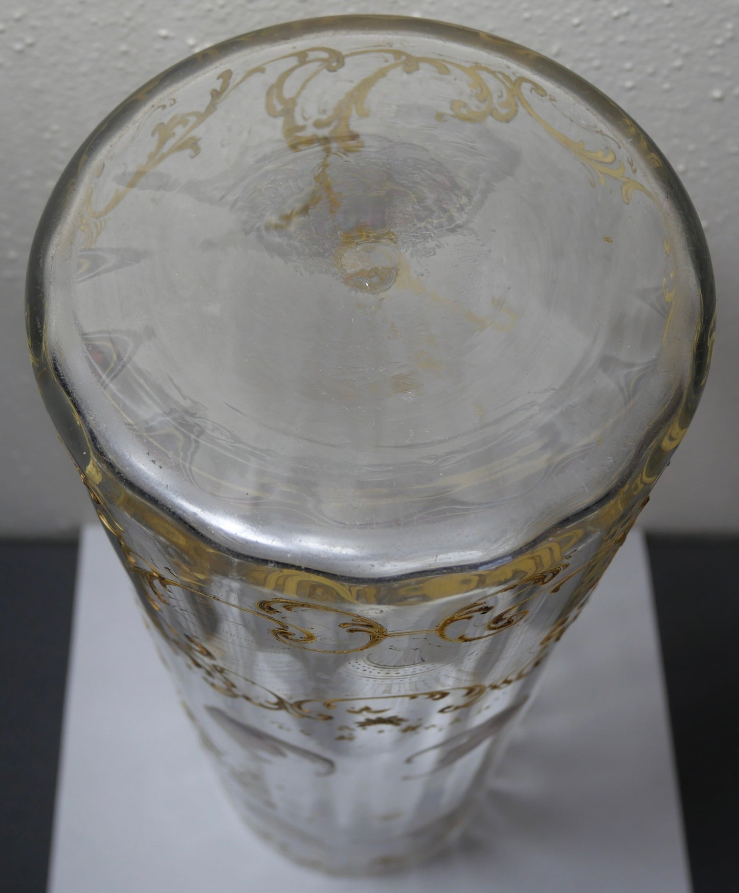 Late 19th Century Bohemian Art Nouveau Clear Glass Enamel Painted Gilded Angel Motifs Wide Ribbed Cylindrical Bouquet Vase