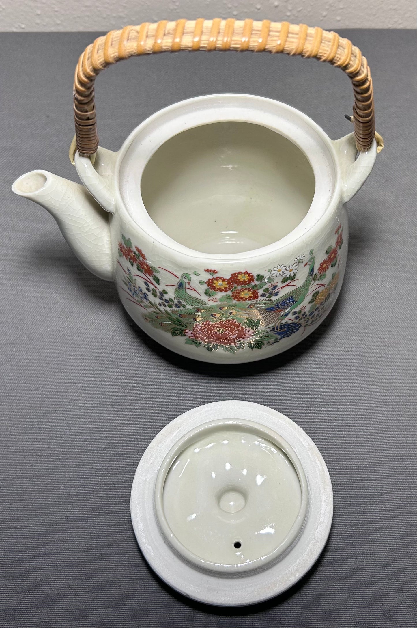 Vintage 1970’s Japanese Kutani Porcelain Peacock/Floral Motifs Six-Piece Teapot and Teacups Set