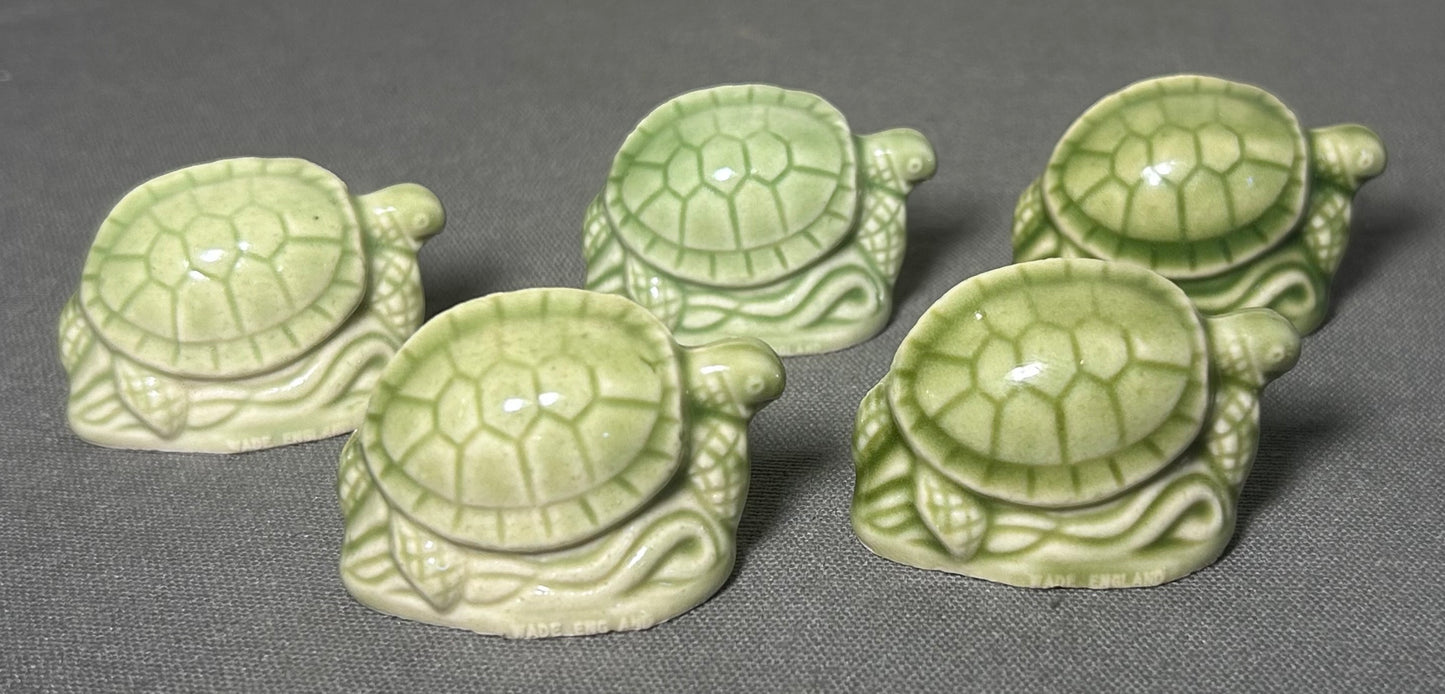 Vintage Lot of 14 1998-2002 English Wade Porcelain North American Endangered Animals Whimsies