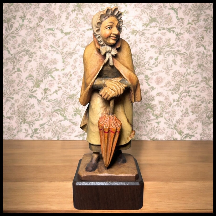Vintage 1950’s Italian ANRI Old Woman Holding Umbrella Wood Carving Figurine