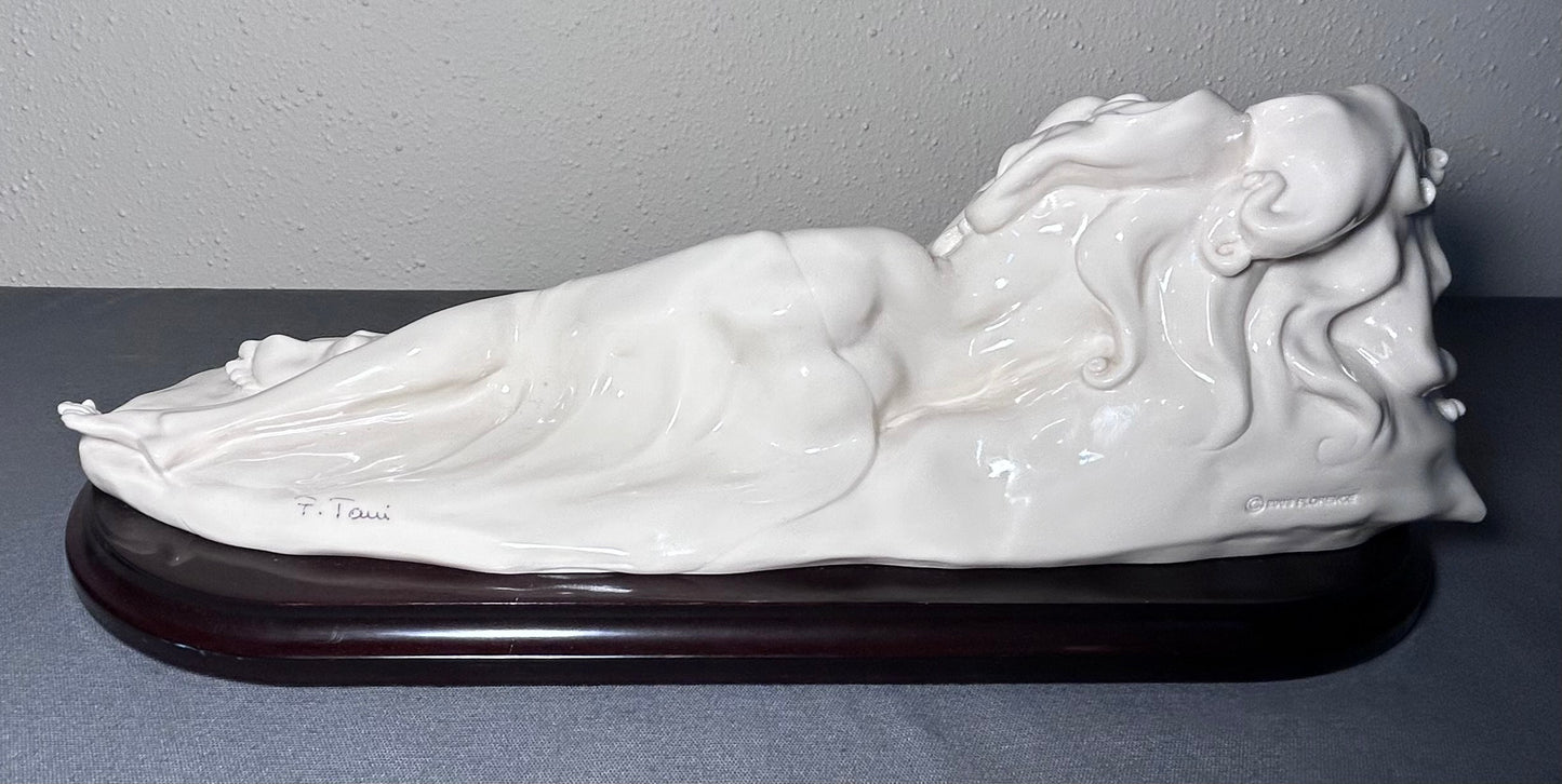 2003 Italian Giuseppe Armani Florence “Beautiful Dream” Porcelain Sculpture by Fabrizio Tani