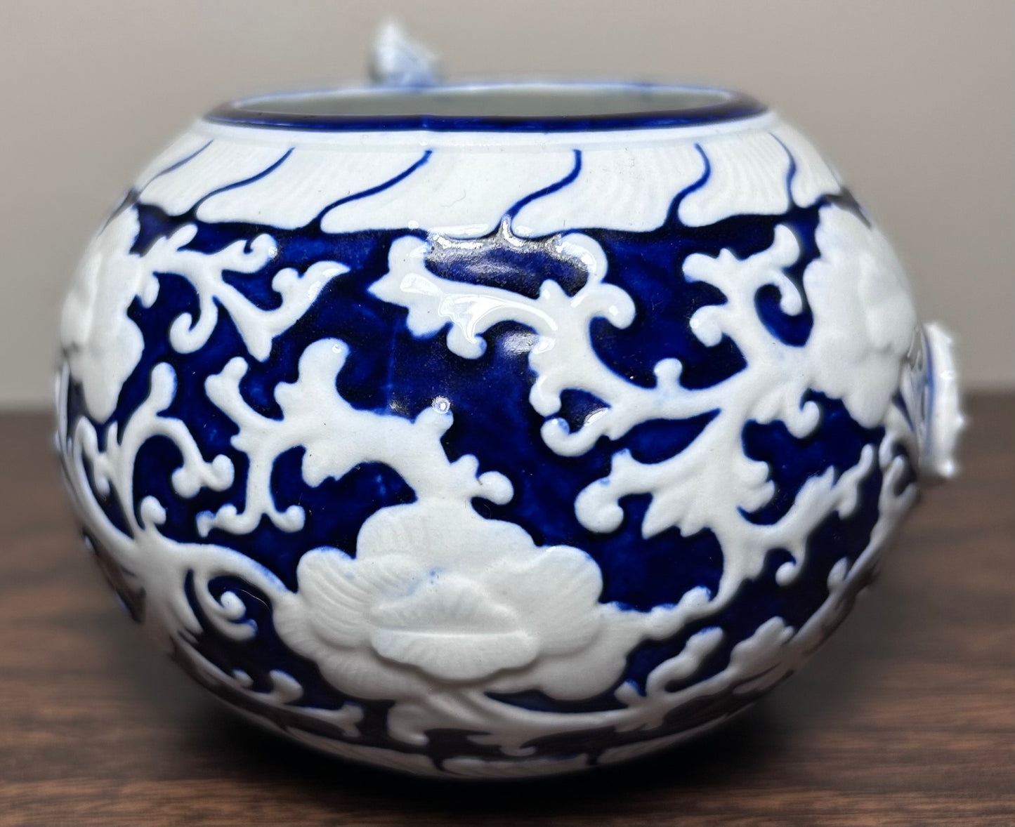 1885 English Victorian Royal Worcester Porcelain Japanesque Style Porcelain Brush Washer Form White/Cobalt Blue Raised Relief Dragon Motif Small Rotund Vase