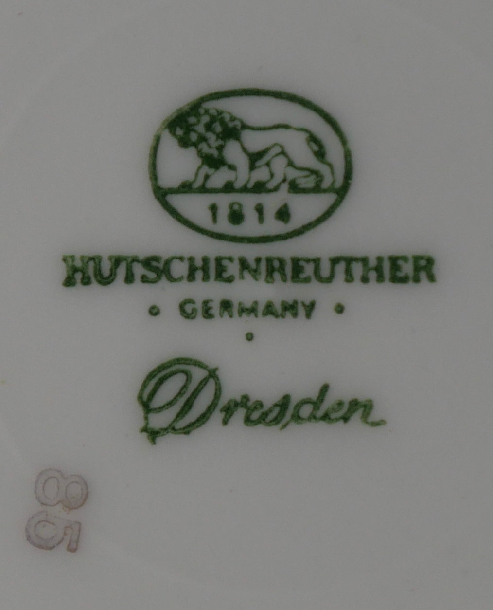 Vintage 1960's Set of 4 German Hutschenreuther Dresden Gilded Porcelain Floral Motifs Teacups and Saucers