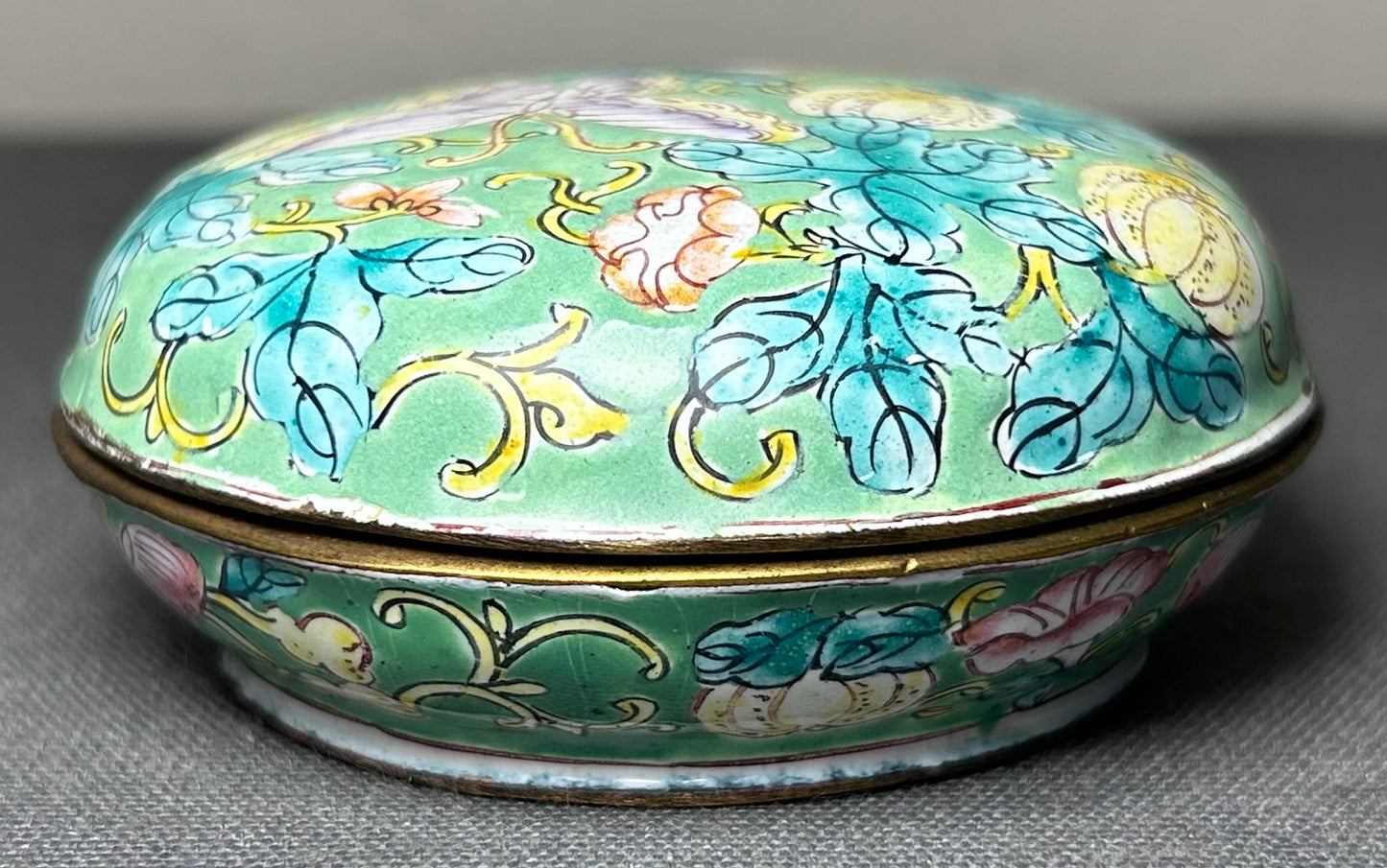 Vintage 1986 Knights of Sparta Chinese-Style Cloisonne on Brass Butterfly/Floral Motifs Round Trinket Box Mardi Gras Krewe Favor