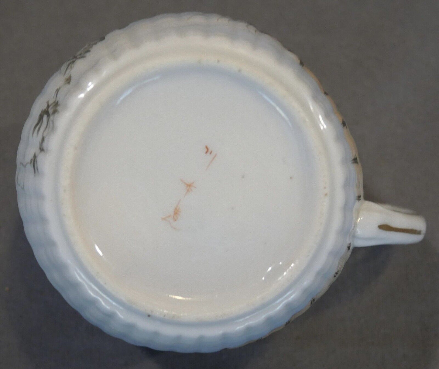 Circa 1920 Japanese Kutani Porcelain Landscape/Floral/Bird Motifs Lobed Base Creamer Pitcher (Taisho Period)