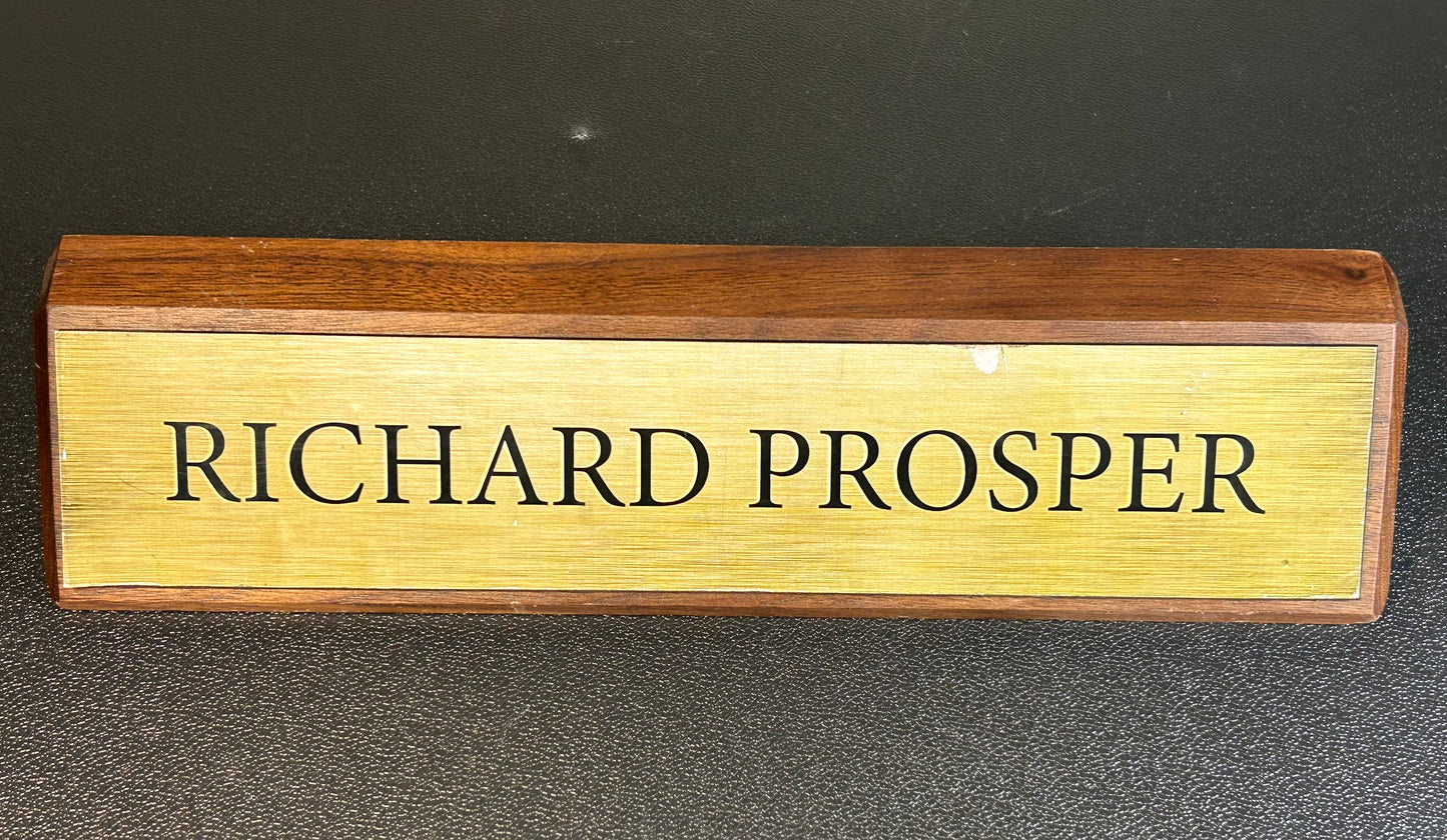 Leverage: Redemption Season 2 Episode 9 Richard Prosper Executive Desk Name Plate T.V. Prop (“The Pyramid Job”)