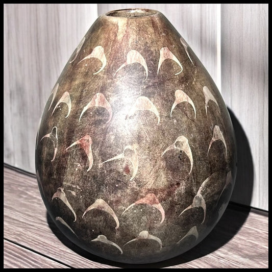Vintage 1994 Peruvian Maneno Studio Pottery Brown/White Clay Vase