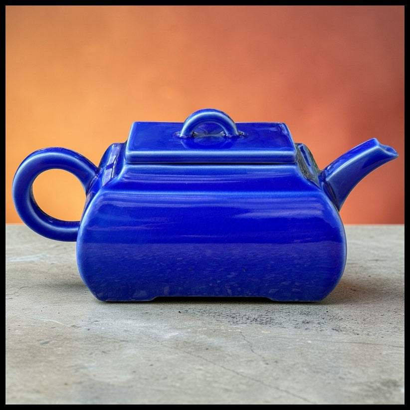 Vintage 1990’s French Mariage Freres Theiere Mandarins Cobalt Bleu Stoneware Ceramic Chinese Ming Dynasty Style Teapot