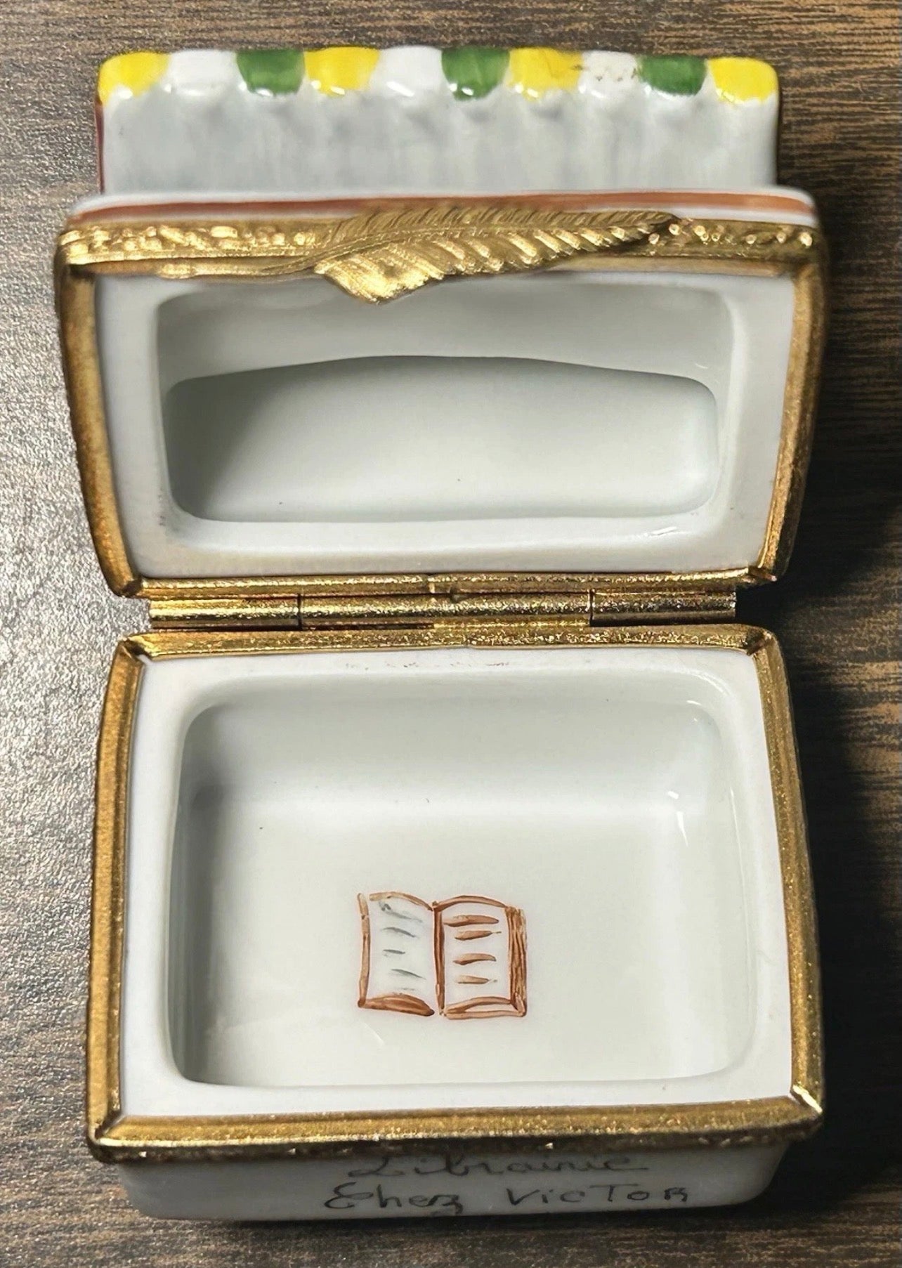 Vintage 1990’s French Limoges Hand-Painted Limited Edition Librairie Chez Victor Bookstore Trinket Box