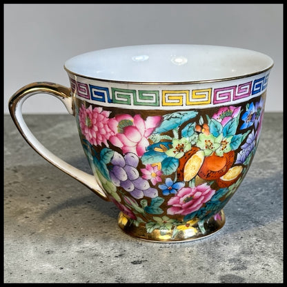 Vintage 1970’s Chinese Zhongguo Chao Cai Gilded Mille Fleur Porcelain Teacup