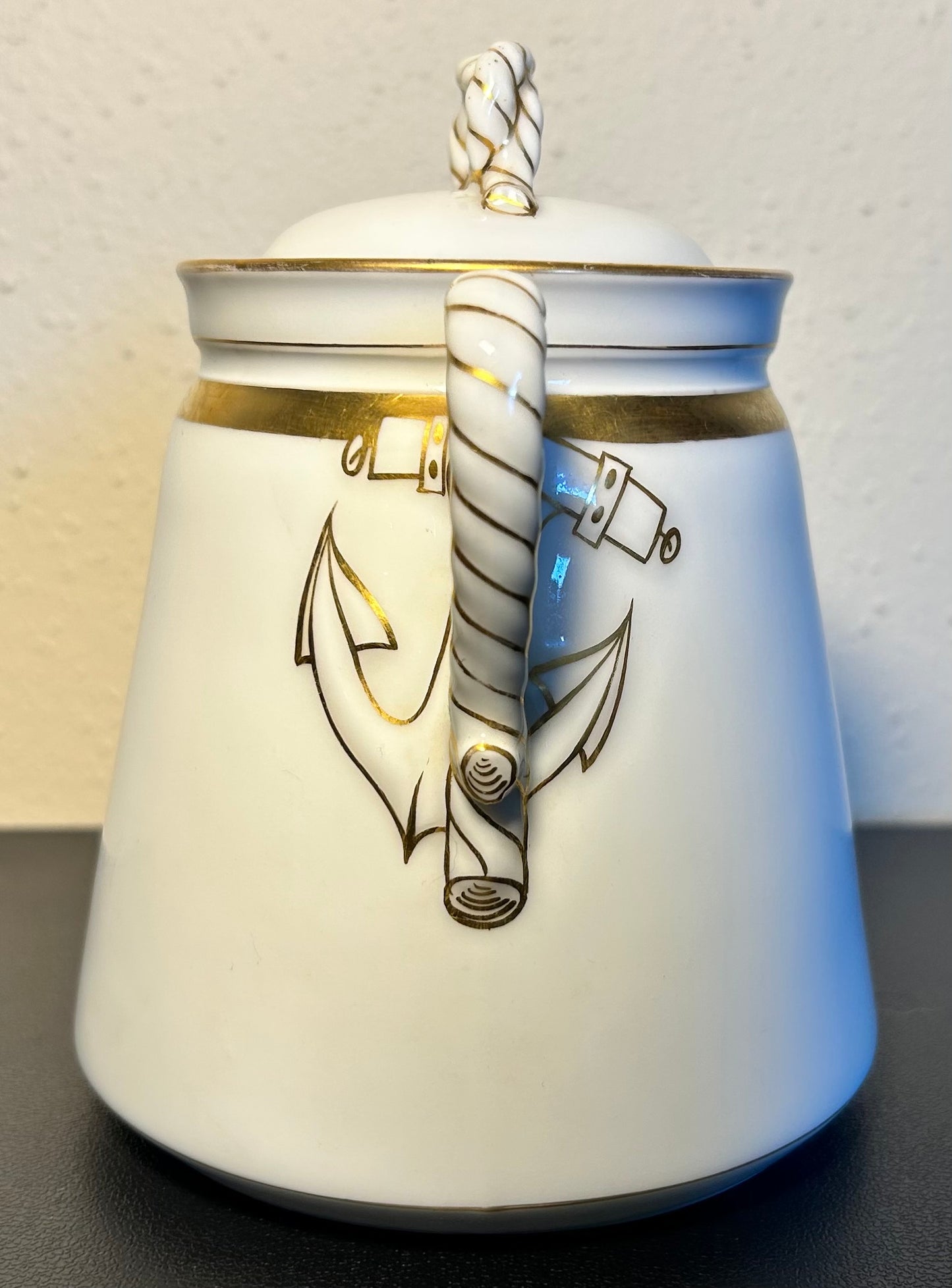 Late 19th Century French Rococo Revival Haviland Limoges Porcelain Rope and Anchor Pattern Lidded Sugar Bowl