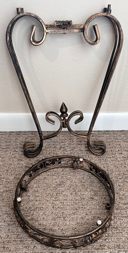 Vintage 1980’s Hollywood Regency Style Collapsible Gilded Wrought Iron Base/Round Glass Top Accent Table