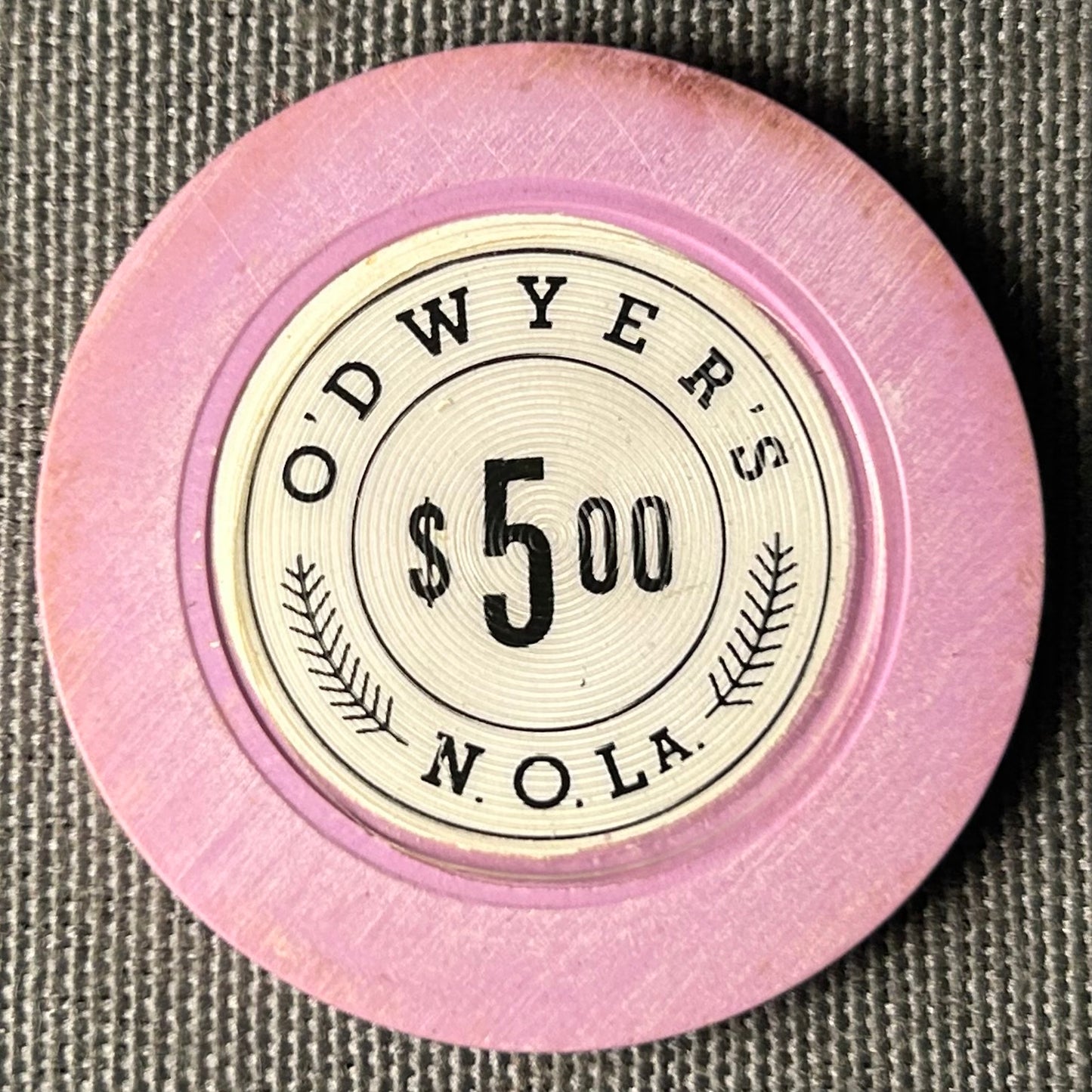 Vintage 1949-1951 American O’Dwyer’s Illegal Casino Gambling Club $5.00 Clay Poker Chip (New Orleans/Jefferson, Louisiana)