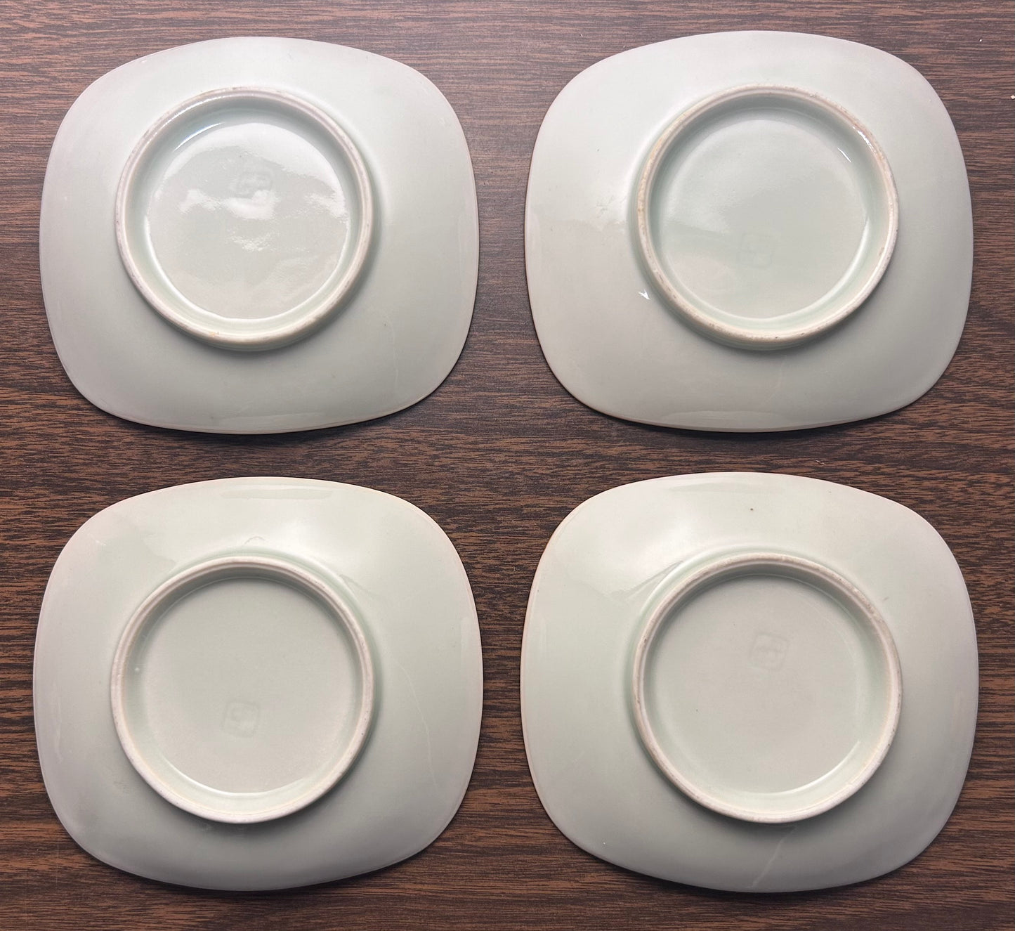 Set of 4 Vintage Circa 1960 Japanese Wony Ltd. Textured Porcelain Foliate Motif Snack Plates