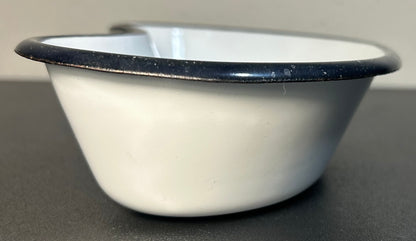 Vintage Mid 20th Century American White Porcelain Enamelware Medical Surgical Tray Kidney Dish