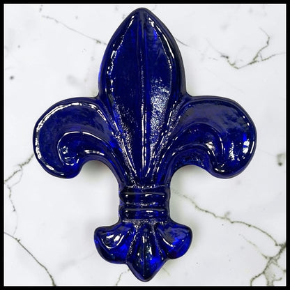 Vintage Mitchell Gaudet Studio Art Glass Cobalt Fleur de Lis Paperweight (20th Century) (New Orleans, Louisiana)