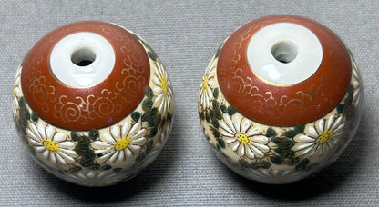 Set of Vintage Mid 20th Century Japanese Kutani Porcelain Chrysanthemum Floral Motif Egg-Form Wind Chimes (Shōwa Period)