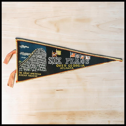 Vintage 1970’s Six Flags Over Georgia The Great American Scream Machine Souvenir Felt Pennant Made in Japan