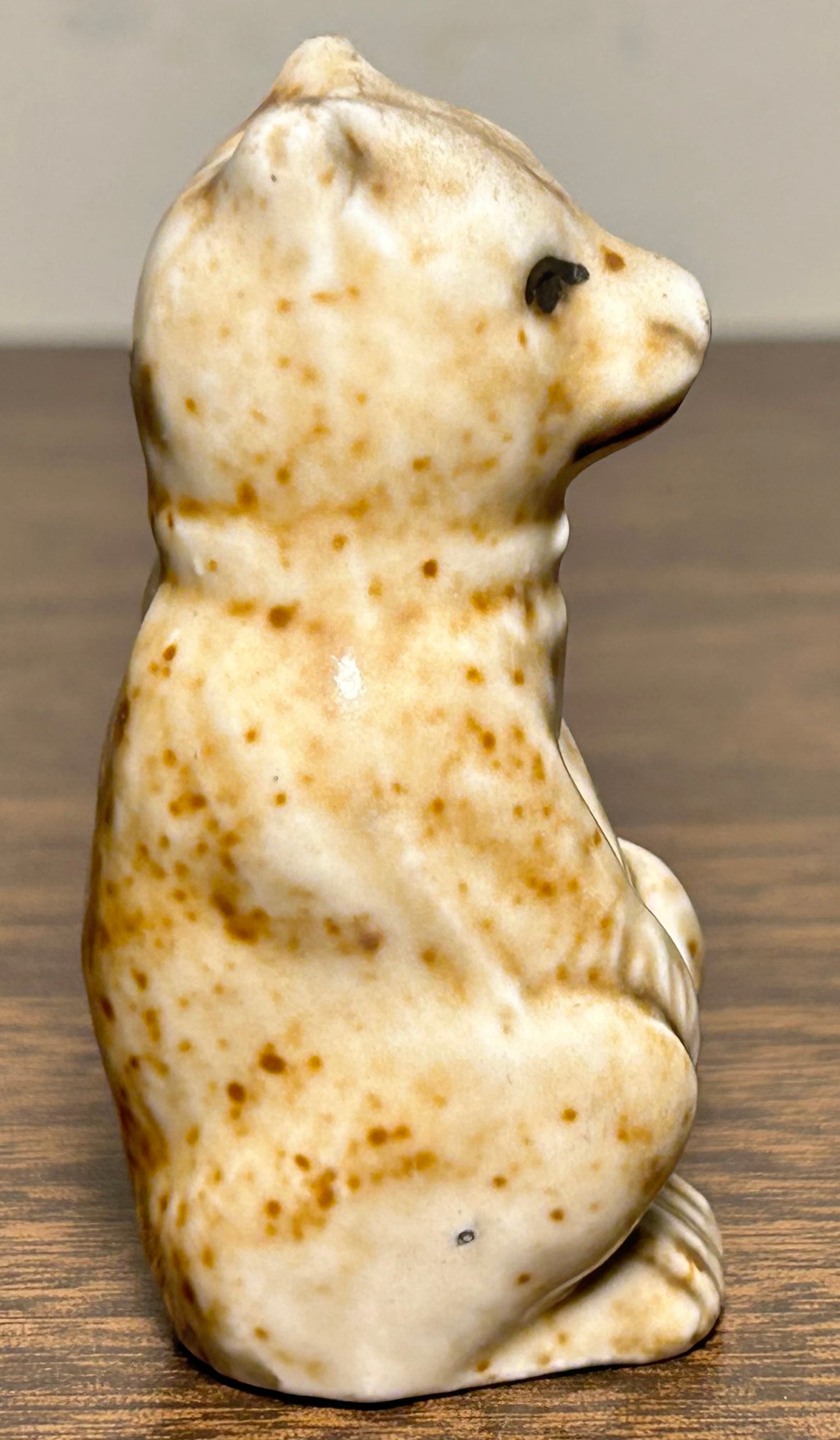 Late 19th Century English Victorian Staffordshire Pottery Mottled Brown Glazed Cream Stoneware Figural Cat Pie Vent