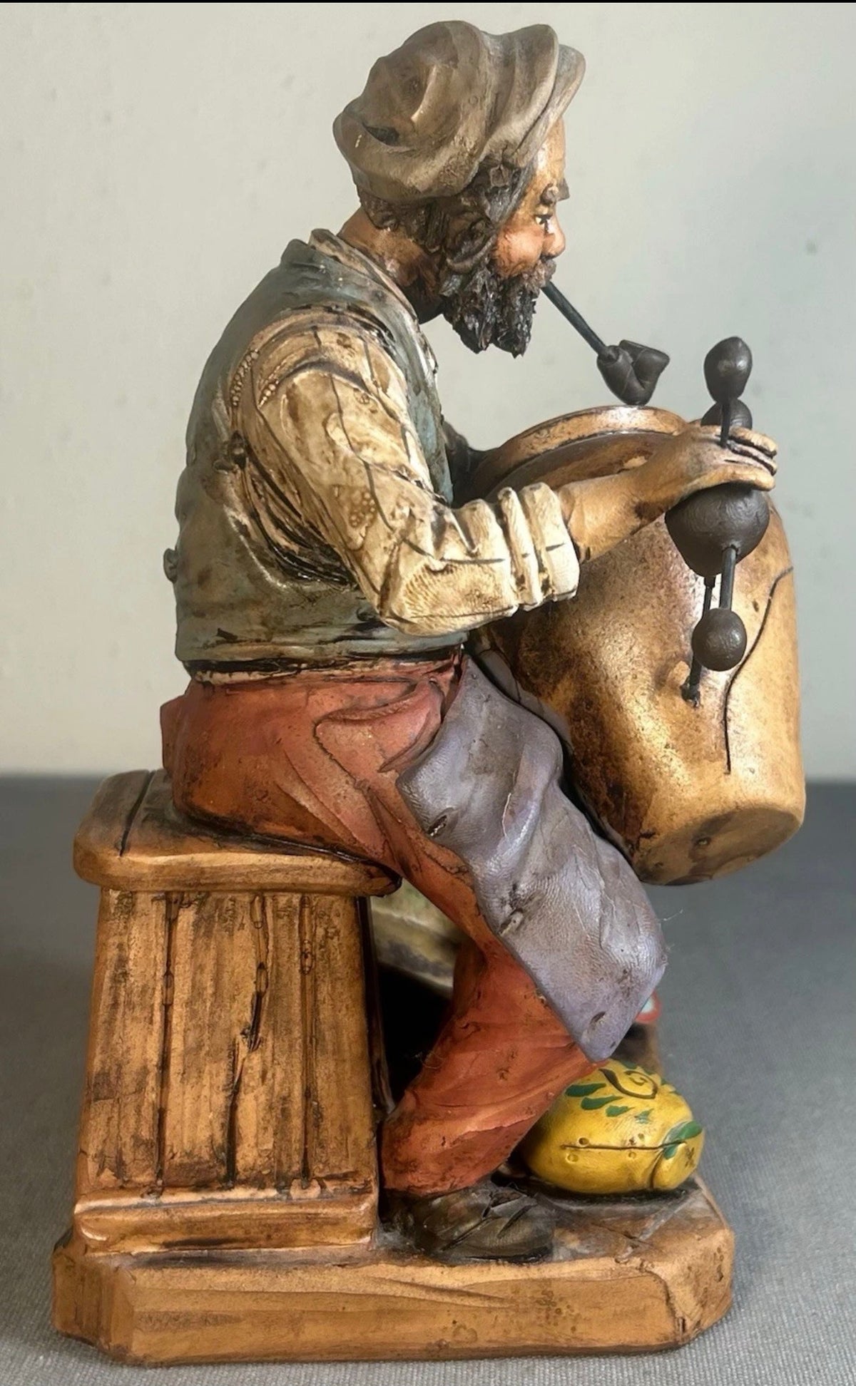 Vintage 1960’s Italian Ceramiche Navanzino Terracotta Man Repairing Pottery Figurine Made in Caltagirone, Sicily