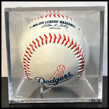 2009 Los Angeles Dodgers Souvenir Rawlings Major League Baseball in Acrylic Display Case