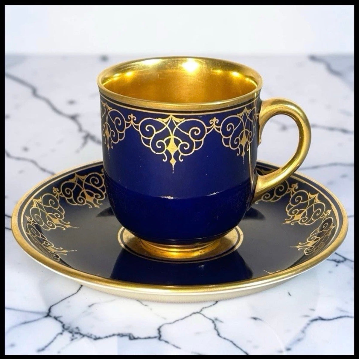 1930’s Austrian Augarten Porcelain Biedermeier Style Gilded Cobalt Blue Scrollwork Motifs Demitasse Cups and Saucer Set