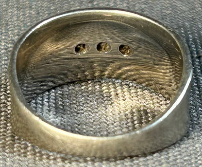 Yellowgold Inc. 925 Sterling Silver/Cubic Zirconia Hammered Band Ring (Size 7)