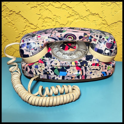 Vintage Late 1970’s/Early 1980’s American Joan Miro Art Style Decoupage Western Electric CS702BM Rotary Dial Desk Telephone