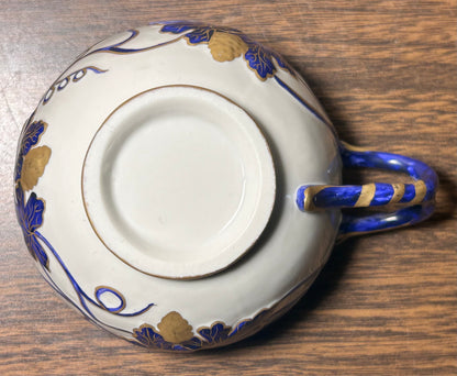 Vintage Mid 20th Century Italian Majolica Revival Style Gilded Cobalt Blue/White Porcelain Six-Piece Coffee Service Set