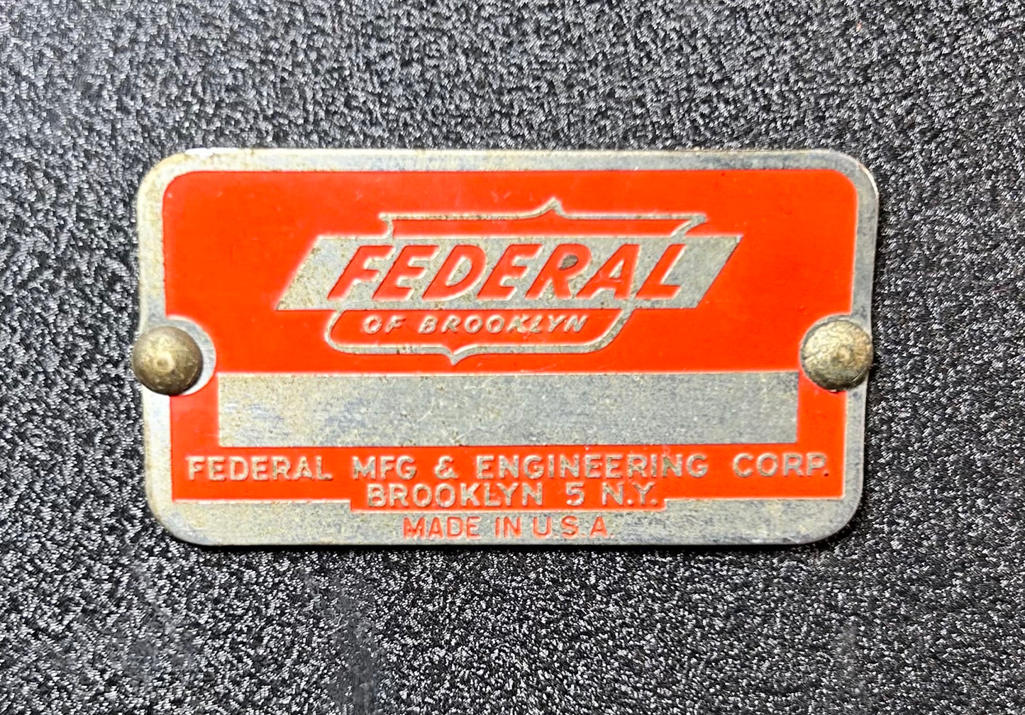 Late 1940’s American Federal Manufacturing & Engineering Corporation Model 40 Microscope Metal Locking Storage Case with Original Key (Brooklyn, New York)