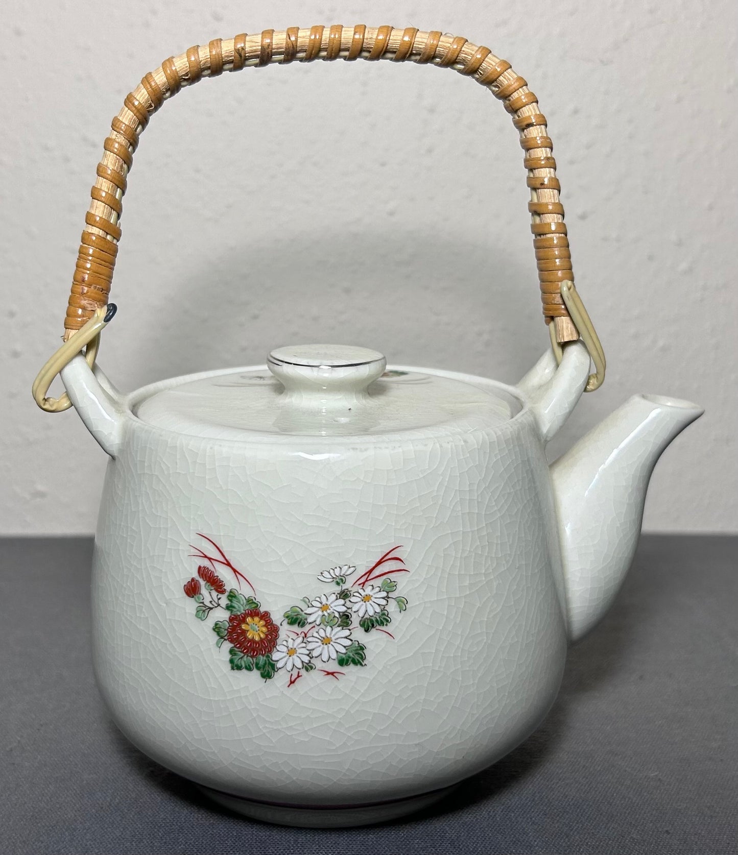 Vintage 1970’s Japanese Kutani Porcelain Peacock/Floral Motifs Six-Piece Teapot and Teacups Set