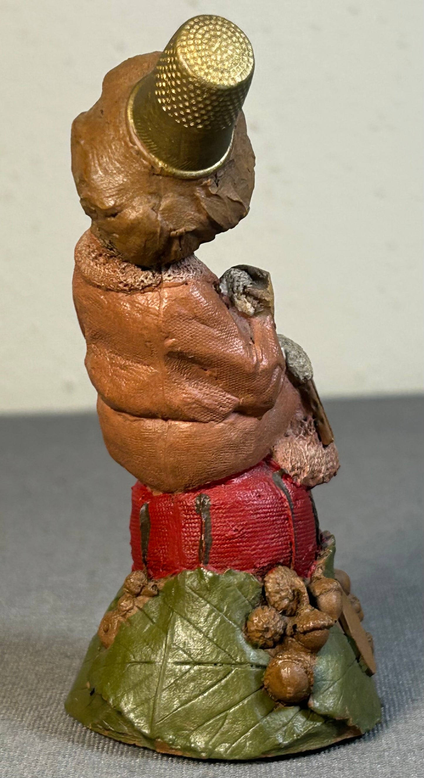 Vintage 1991 American Tom Clark Lacy Resin Thimble Gnome Figurine with COA and Story Card
