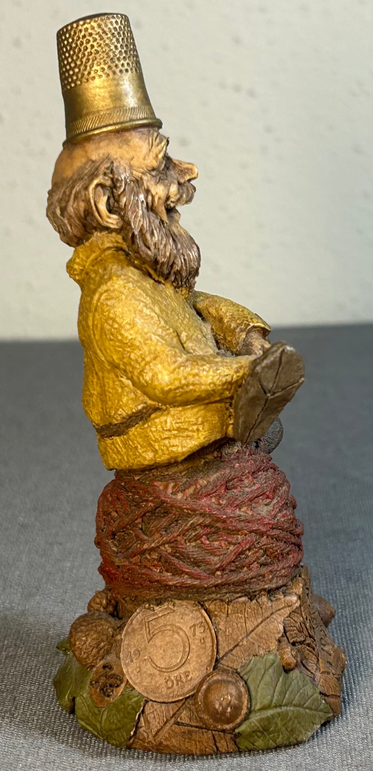 1992 American Tom Clark Yarn Resin Thimble Gnome Figurine with COA and Story Card