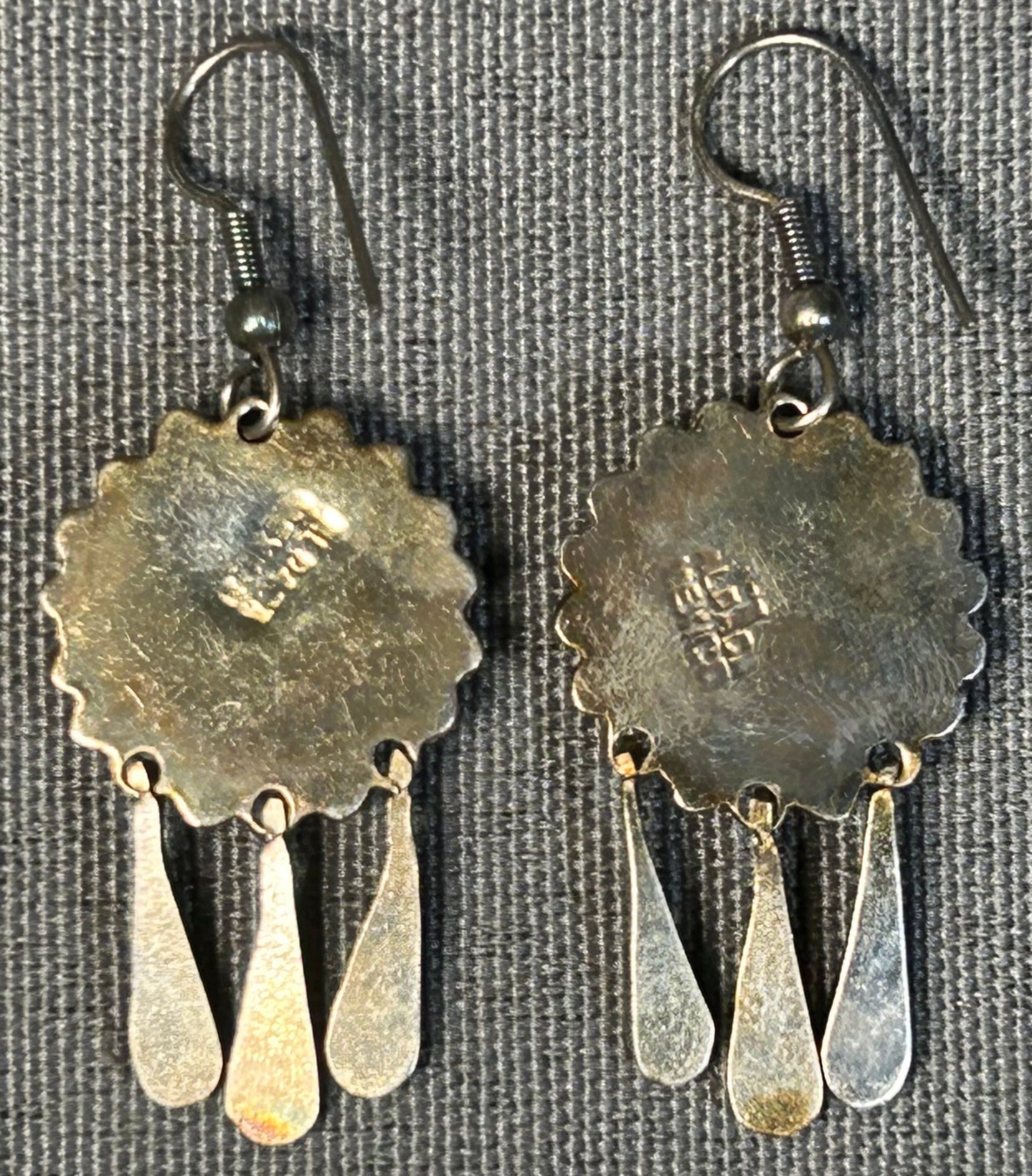 Vintage Circa 1970 Mexican Alpaca Modernist Silver Tone Abalone Shell and Black Onyx Inlay Aztec Chimalli Shield Motif Bangle Bracelet and Tassel Dangle Earrings Jewelry Set