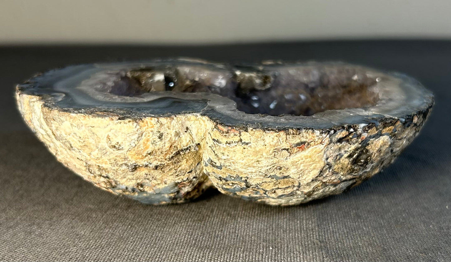 Natural Amethyst Quartz Crystal/Gray & White Chalcedony Agate Twin-Pocket Geode Specimen