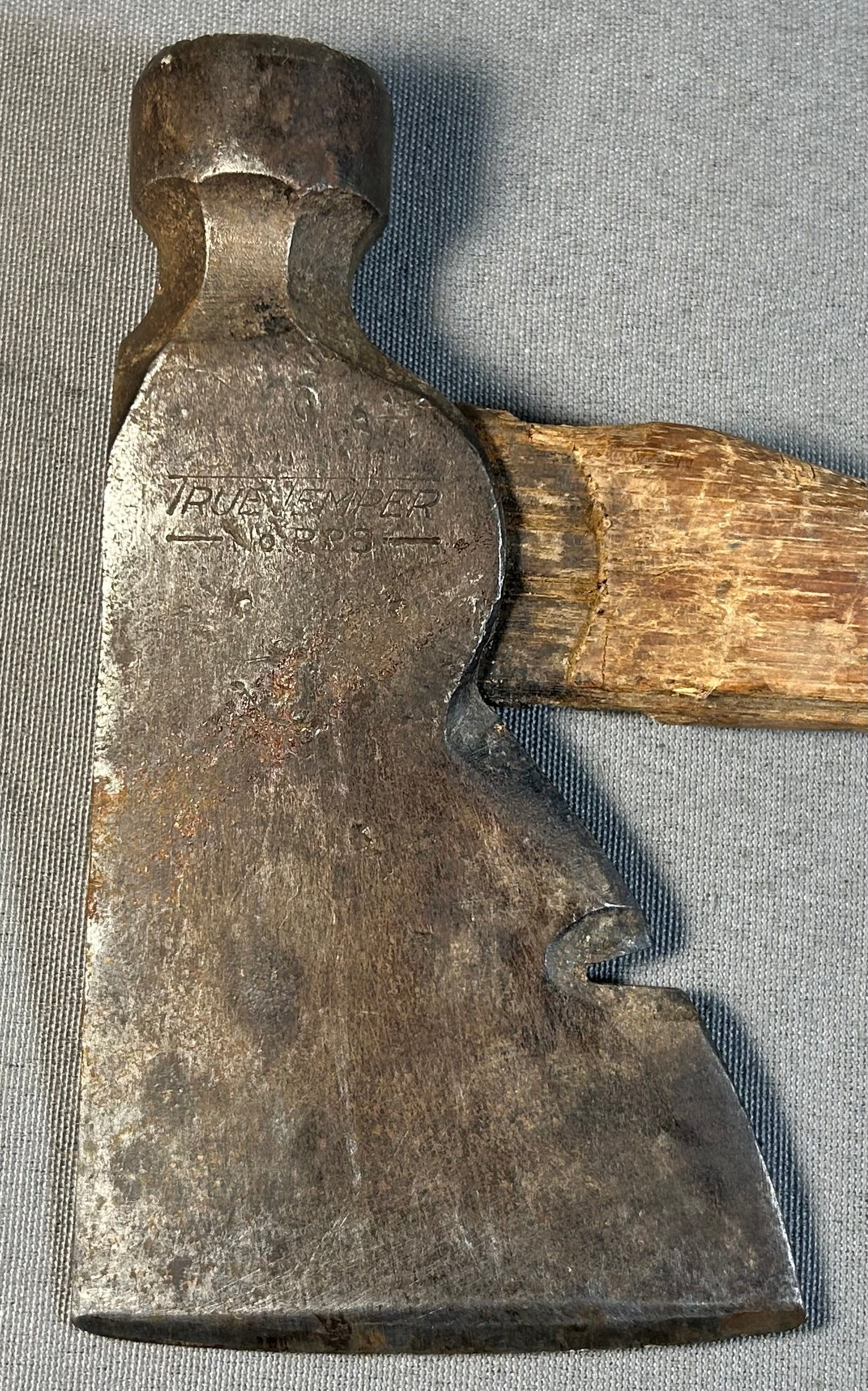 Vintage 1950’s American True Temper No. R2S Half Hatchet Hammer Tool