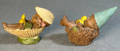 Set of 2 Vintage 1983-1986 American Tom Clark Buzzy, Bubbles, Darcy, & Ernie Resin Bathing Gnome Family Figurines with 2 COA’s and 3 Story Cards