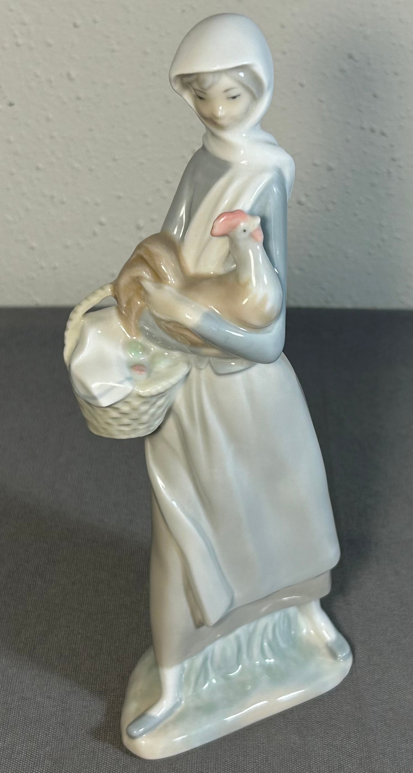 Vintage 1974-1985 Spanish Lladro Porcelain Girl with Cockerel Figurine (Retired)