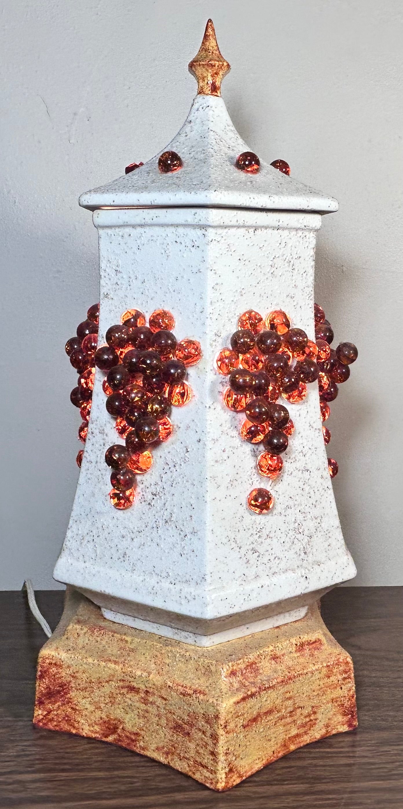 Vintage 1960’s American Mid Century Modern Ceramic/Glass Grape Clusters Pagoda-Style Paneled Table Lamp
