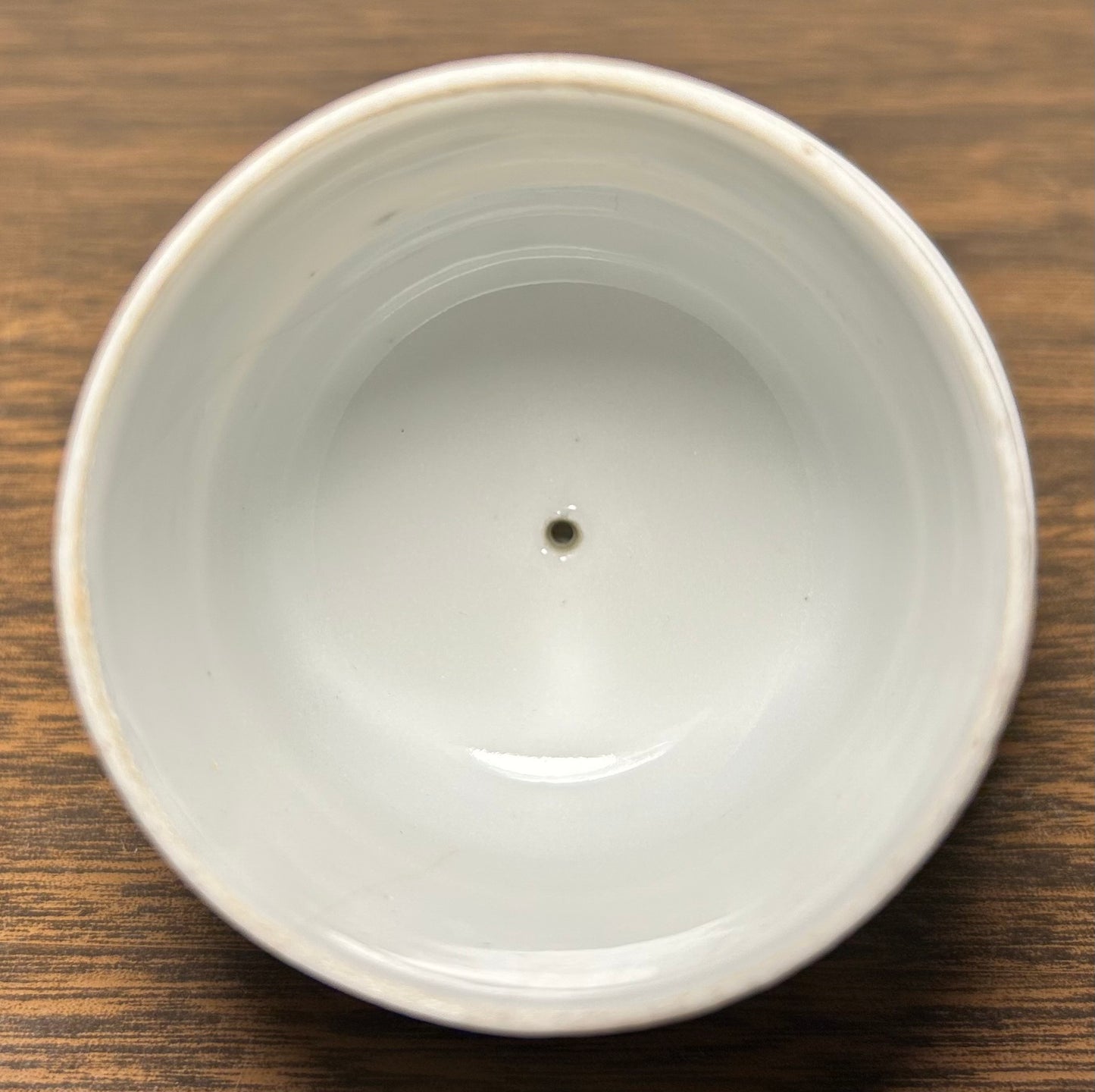 Early 20th Century Japanese Kutani Porcelain Hand-Painted Gilded Chrysanthemum Floral/Mountain Creek Landscape Motifs Teapot and Lidded Sugar Bowl Set (Meiji Period)