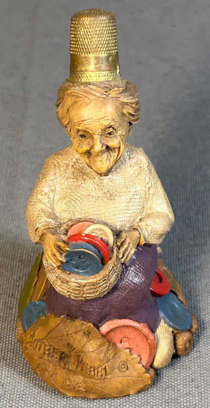 Vintage 1992 American Tom Clark Mother of Pearl Resin Thimble Gnome Figurine with COA and Story Card