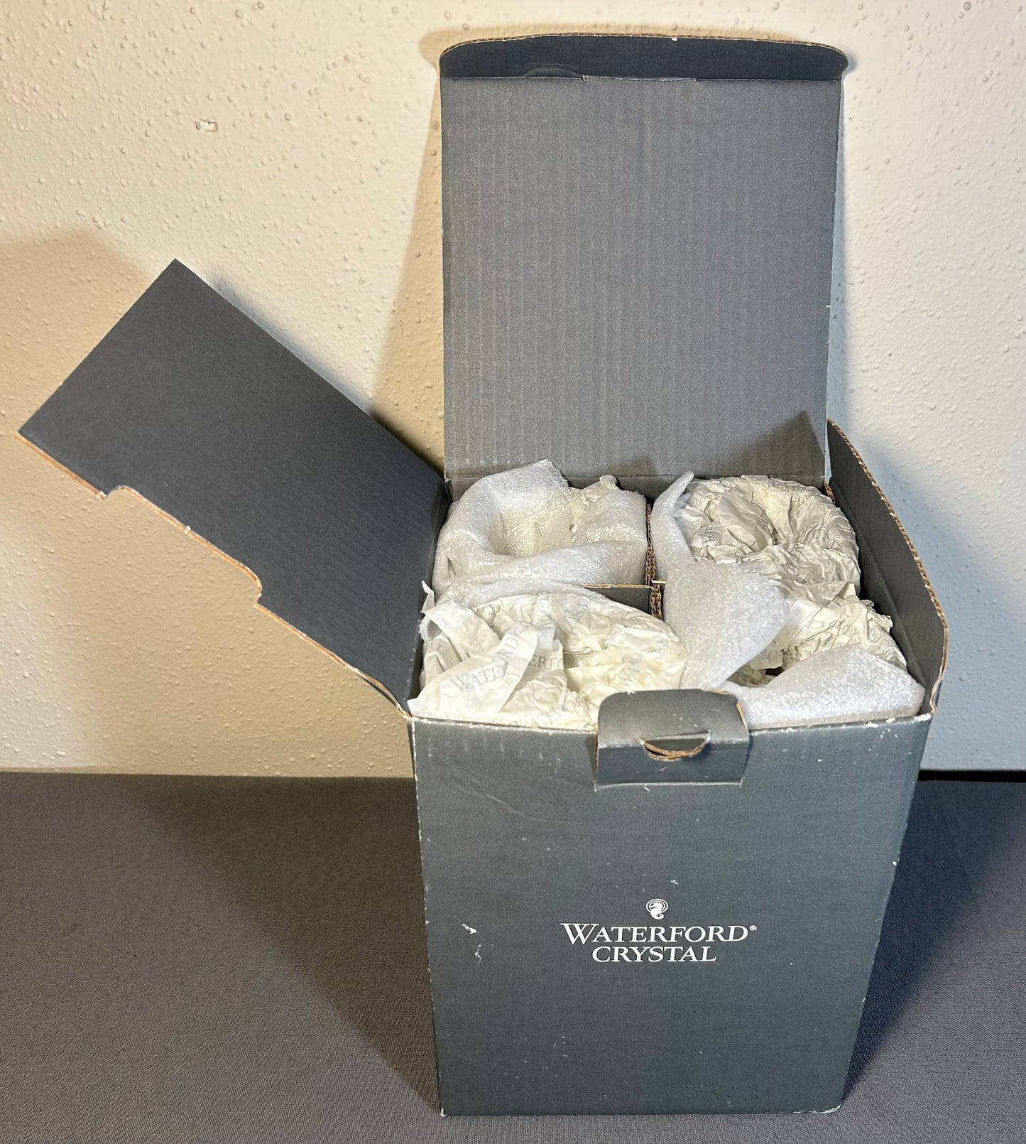 Set of 4 2000-2008 Waterford Crystal Carleton Platinum Water Goblet Glasses with Box (Retired)