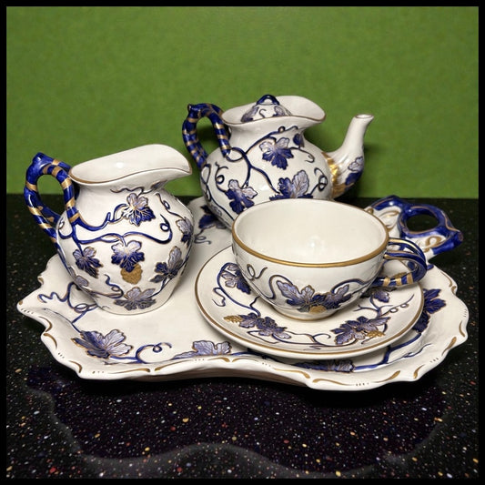 Vintage Mid 20th Century Italian Majolica Revival Style Gilded Cobalt Blue/White Porcelain Six-Piece Coffee Service Set
