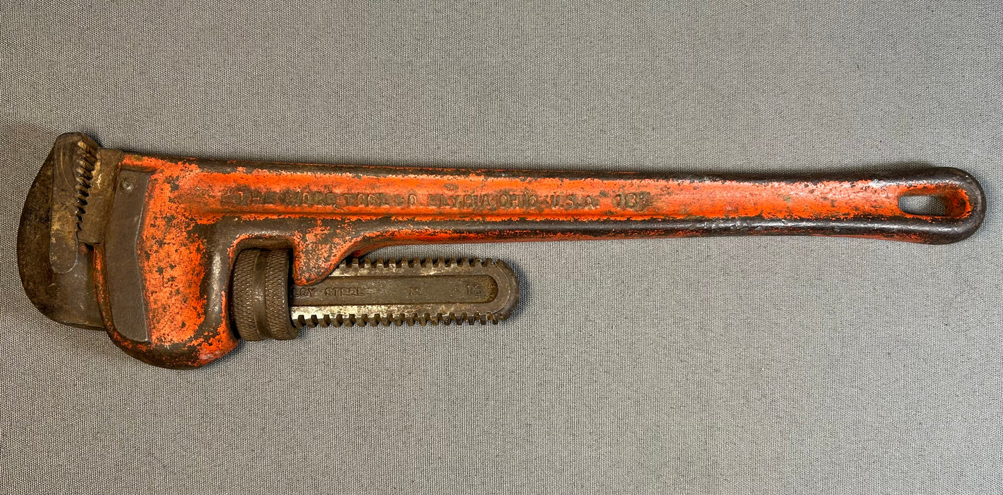 Vintage 1960’s American RIDGID No. 18 Cast Iron Straight Pipe Wrench Tool