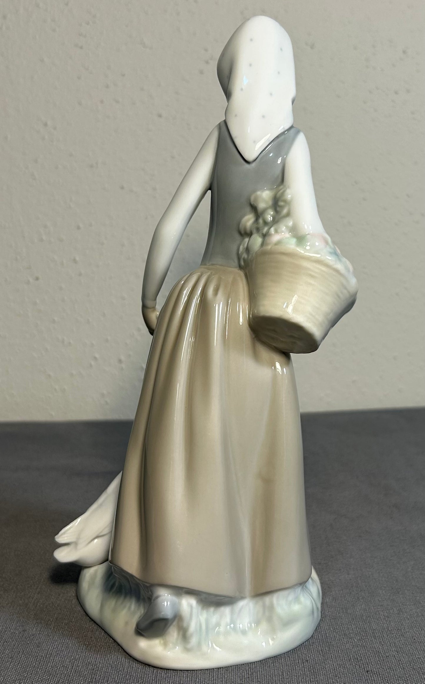 Vintage Circa 1980 Spanish NAO by Lladro Porcelain Girl with Duck Figurine (Retired)