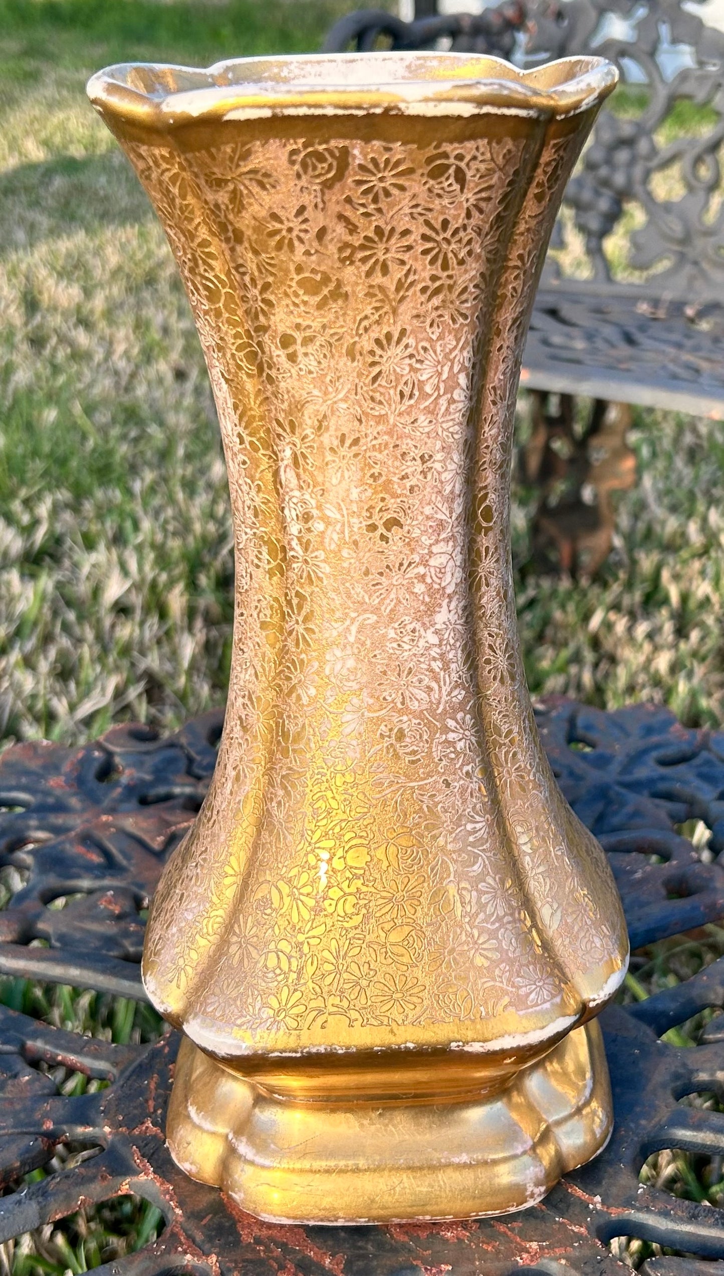 Vintage 1950’s American Hollywood Regency Gilded Ceramic Floral Pattern Footed Hourglass Vase