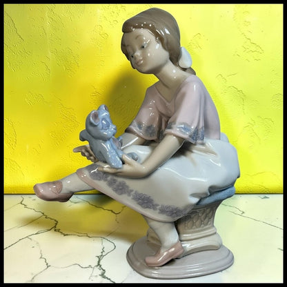 Vintage 1993 Spanish Lladro Porcelain Best Friend Figurine (#7620) (Retired)